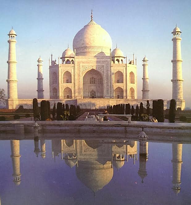 old-palace-taj-mahal