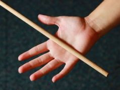 Apa jadi pada murid yang didenda dan dikutuk buruk oleh cikgu? hukuman-rotan