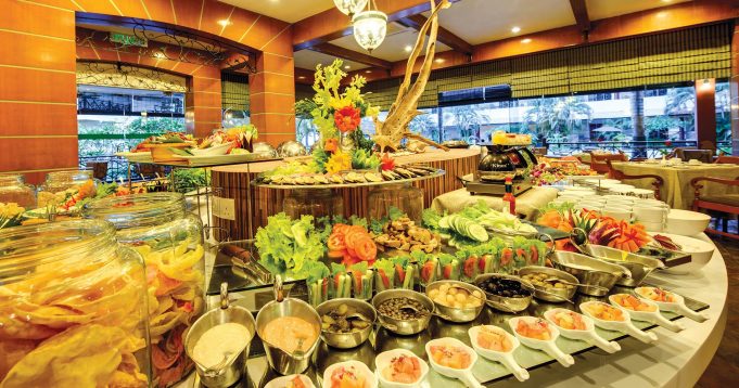 dining1-the-qamar the-qamar-hotel