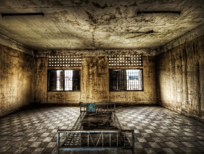 tuol-sleng-museum